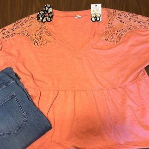 Cato top, size 18-20W